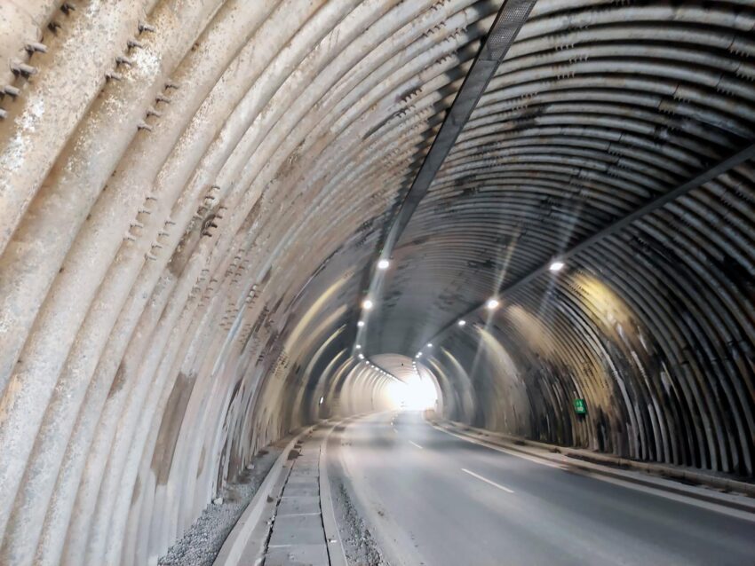 Renforcement d’un passage inférieur - Autoroute Hisarönü-Zonguldak, col de Kilimli, Turquie